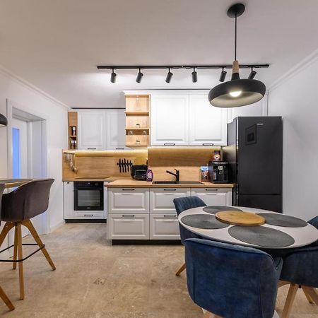 Five Stars Apartment Temešvár Exteriér fotografie