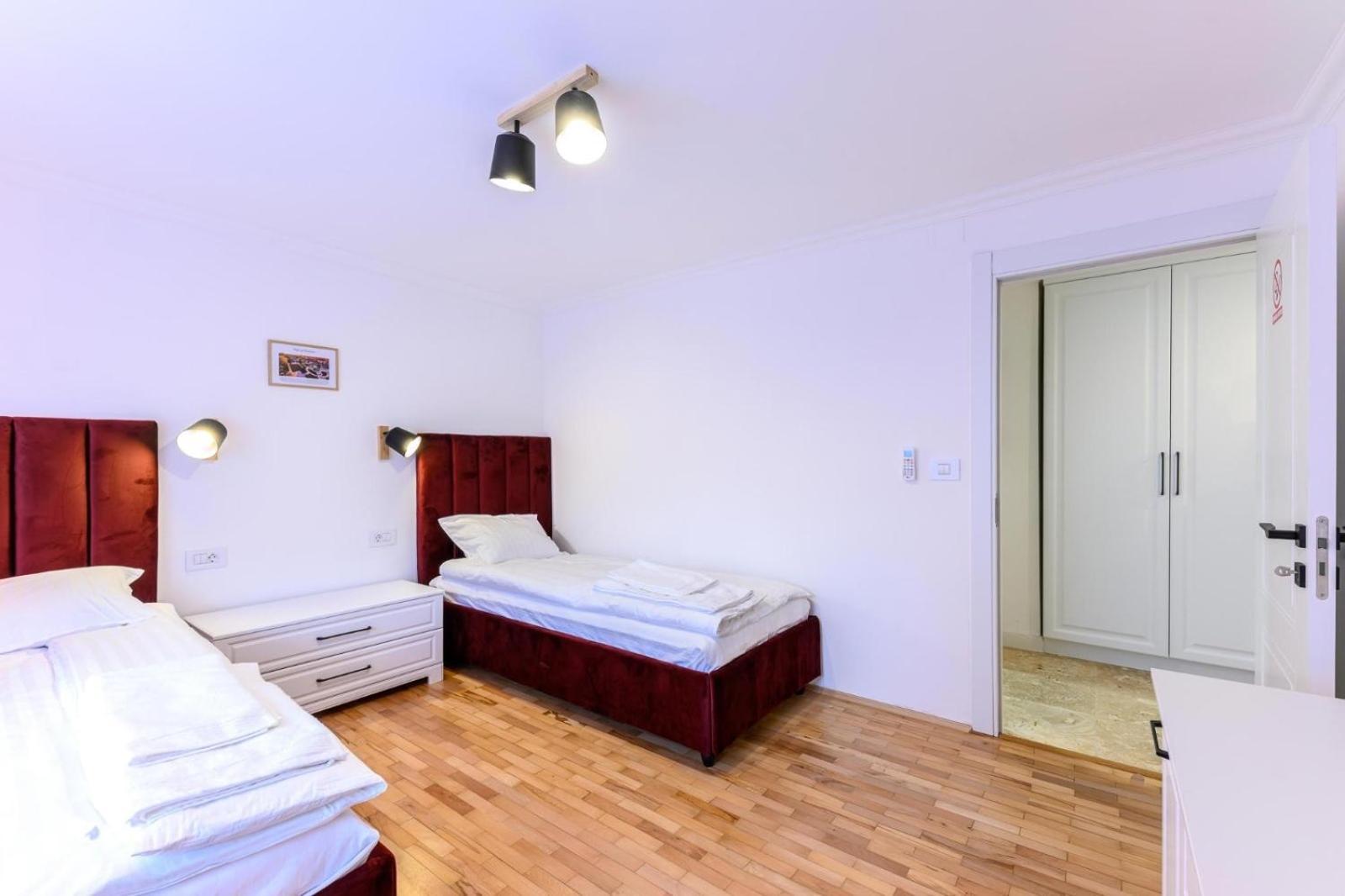 Five Stars Apartment Temešvár Exteriér fotografie